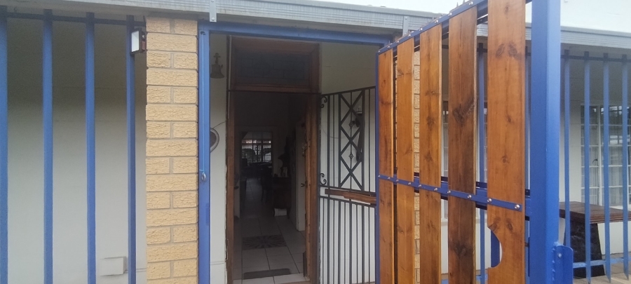 3 Bedroom Property for Sale in Winburg Free State
